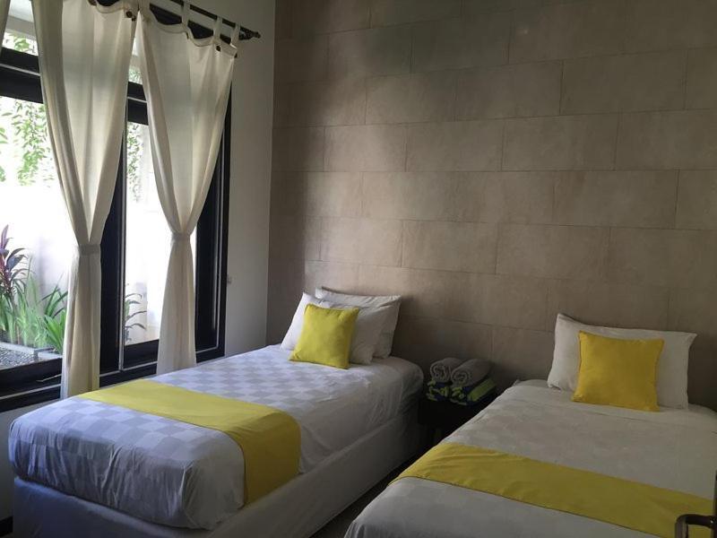 Villa Indah Kuta Royal - Private Pool - Optic Fiber High Speed Internet Kuta Lombok Exterior foto